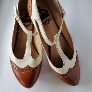 Brown and Cream Crown Vintage T-Strap Flats 7.5